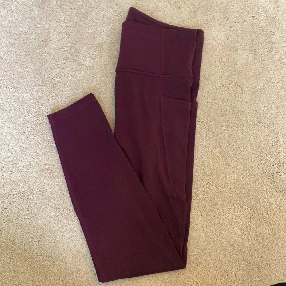 Athleta maroon medium leggings